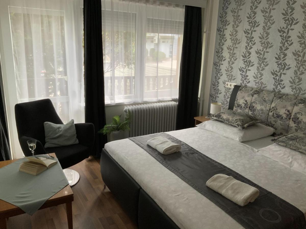 Oleander Apartman Hévíz 外观 照片