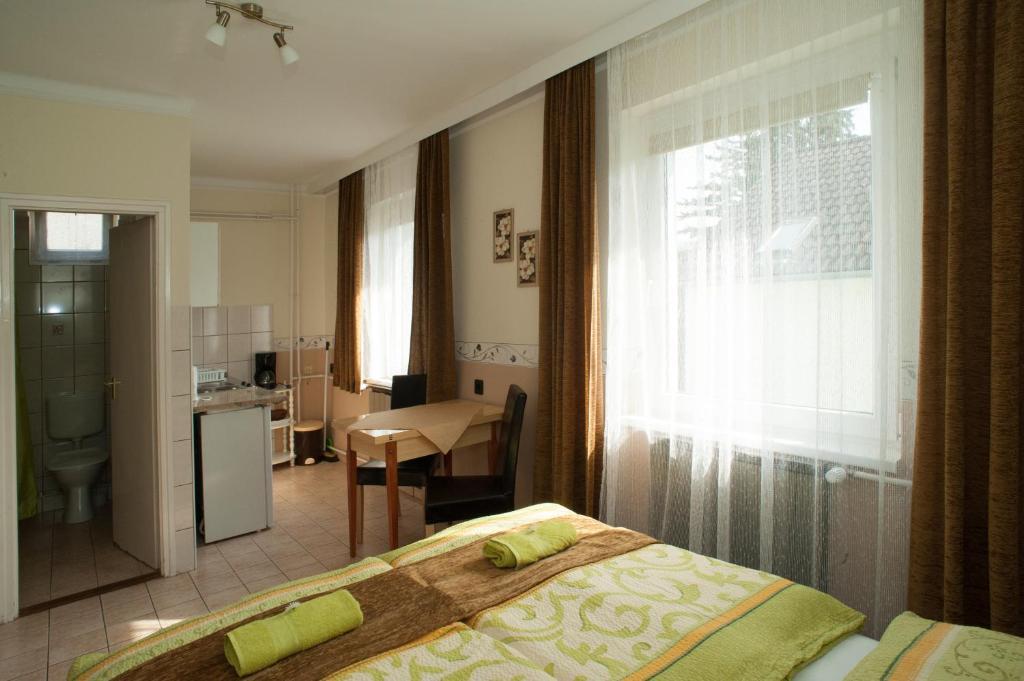 Oleander Apartman Hévíz 外观 照片